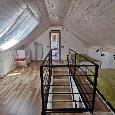 Holiday Home Toma Puljane