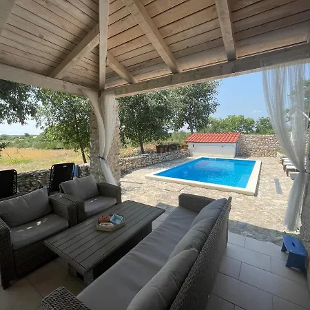 Holiday home Holiday Home Toma *