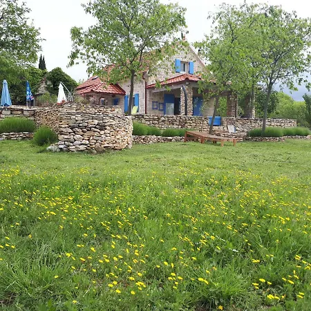 Holiday Home Toma Holiday home Puljane